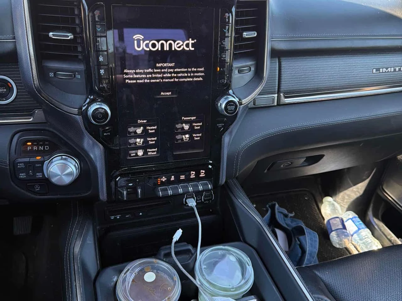 Dodge RAM 1500 Limited /Harman Kardon / ВЪЗДУХ / АВТОКРЕДИТ , снимка 9 - Автомобили и джипове - 55046387