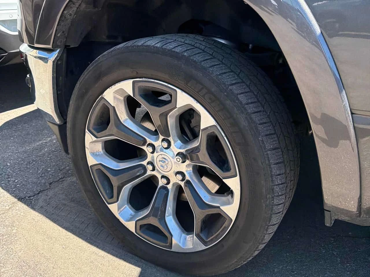 Dodge RAM 1500 Limited /Harman Kardon / ВЪЗДУХ / АВТОКРЕДИТ , снимка 7 - Автомобили и джипове - 55046387