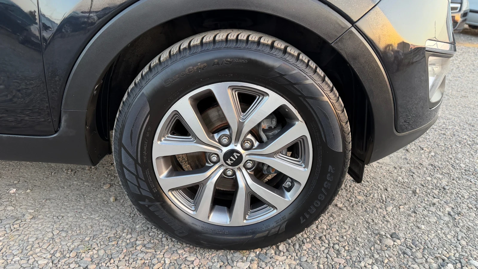 Kia Sportage 1.6 GDI * ГАЗ* 152000км * , снимка 14 - Автомобили и джипове - 55658738