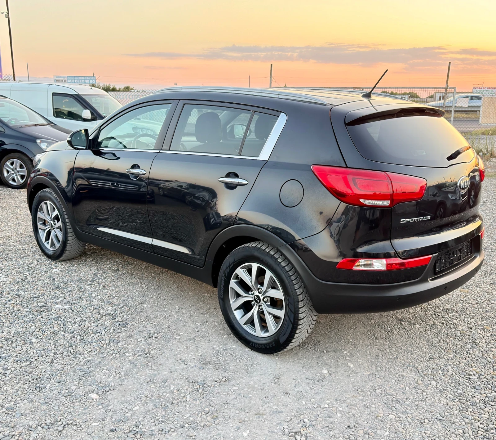 Kia Sportage 1.6 GDI * ГАЗ* 152000км * , снимка 6 - Автомобили и джипове - 55658738