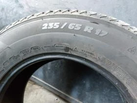Гуми Зимни 235/65R17, снимка 6