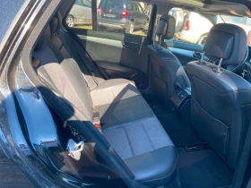 Mercedes-Benz C 220 W204, снимка 2