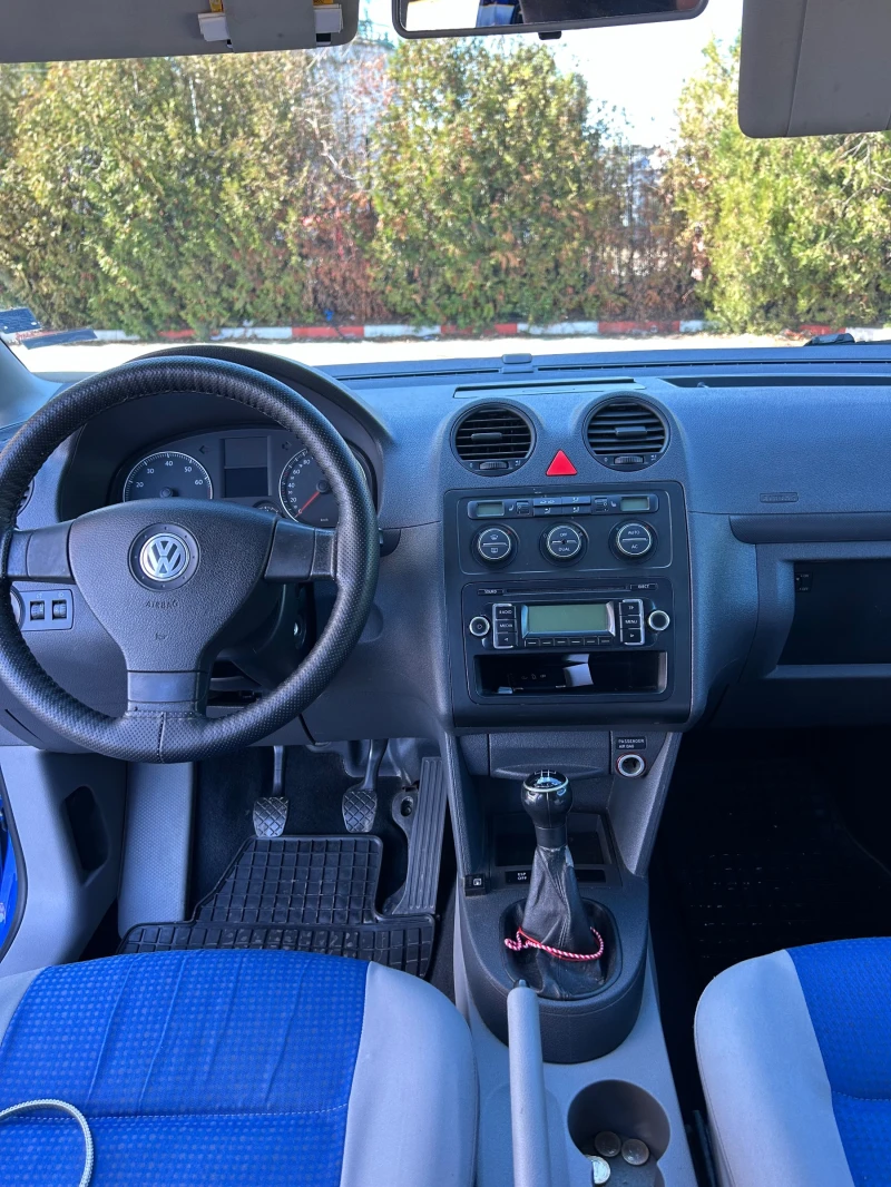 VW Caddy 2.0 GAZ, снимка 9 - Автомобили и джипове - 47605293