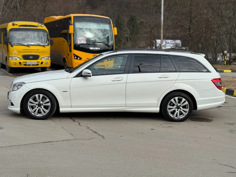 Mercedes-Benz C 200 CDI AMG* Климатроник* Автоматик, снимка 9 - Автомобили и джипове - 48860558