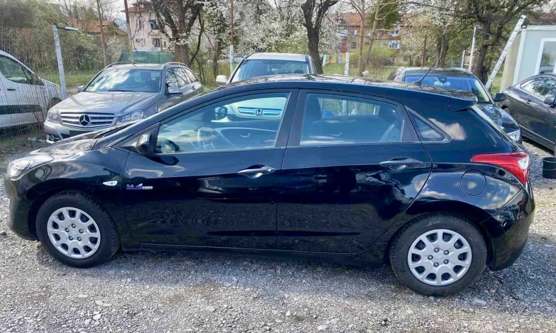 Hyundai I30 1, 4 i 16V, снимка 7 - Автомобили и джипове - 49738754