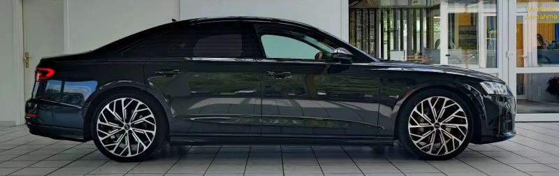 Audi A8, снимка 3 - Автомобили и джипове - 51792094
