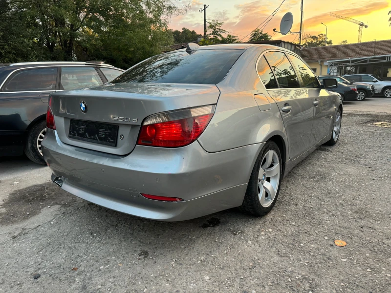 BMW 530 D 231HP AVTOMAT START STOP KOJA NAVI FUUL 2007G, снимка 8 - Автомобили и джипове - 52441695