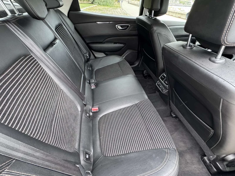 Renault Talisman, снимка 14 - Автомобили и джипове - 52592744