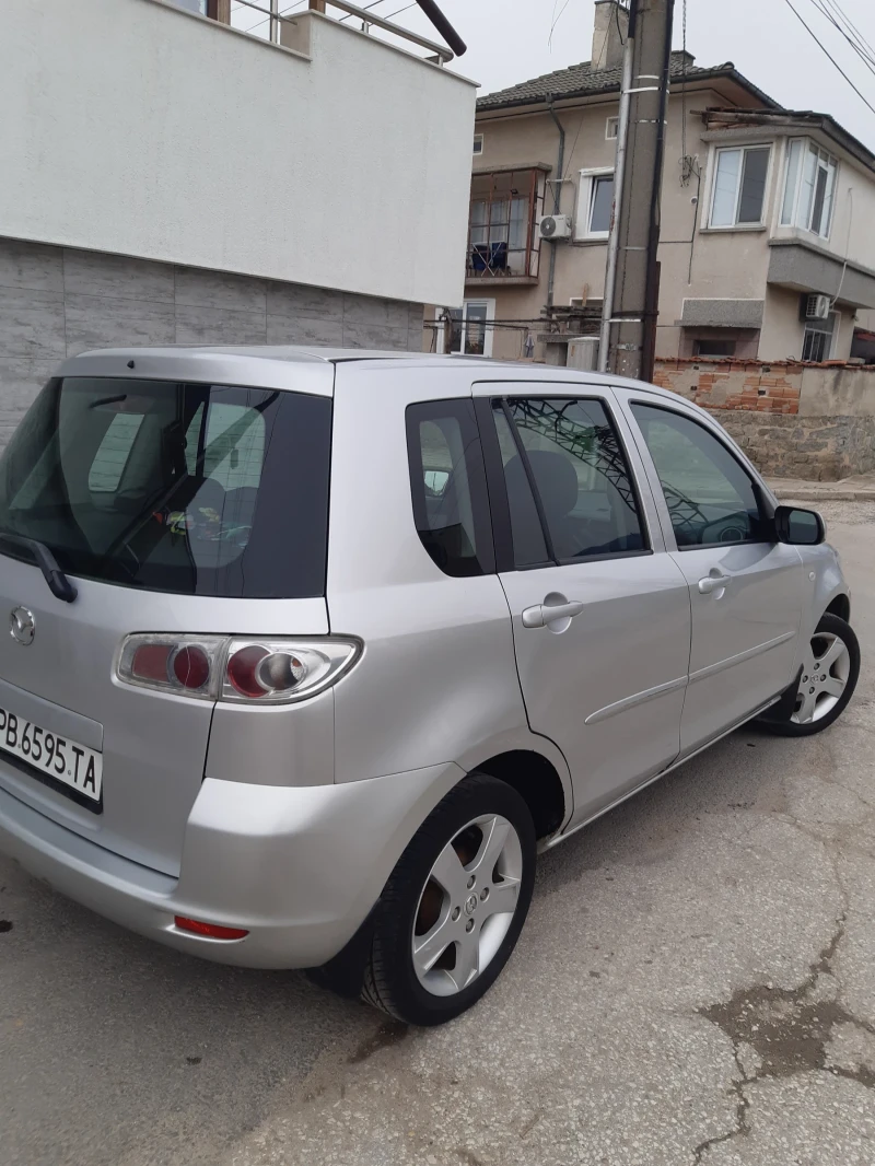 Mazda 2 1.4 Dizel, снимка 6 - Автомобили и джипове - 52929888
