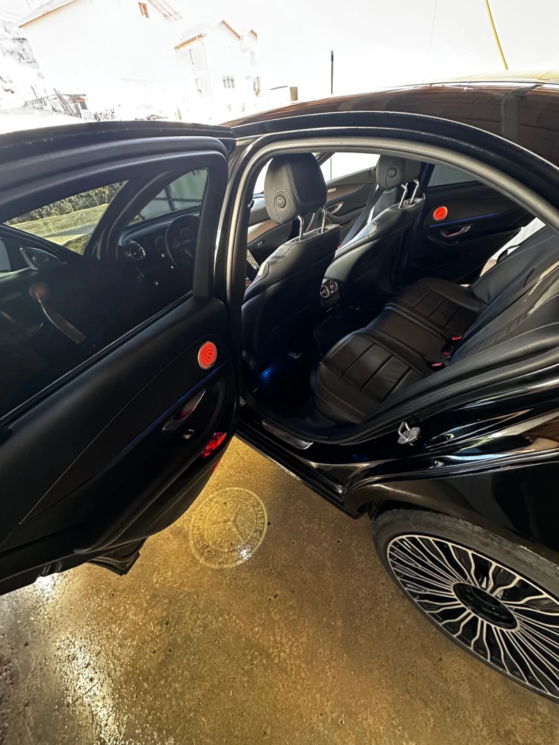 Mercedes-Benz E 220 Mercedes E220 , снимка 8 - Автомобили и джипове - 53065303