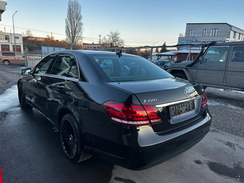 Mercedes-Benz E 220 CDI 170к.с Facelift, снимка 3 - Автомобили и джипове - 53167388
