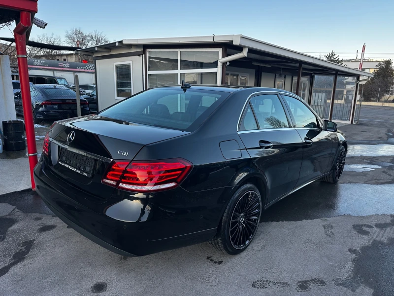 Mercedes-Benz E 220 CDI 170к.с Facelift, снимка 2 - Автомобили и джипове - 53167388