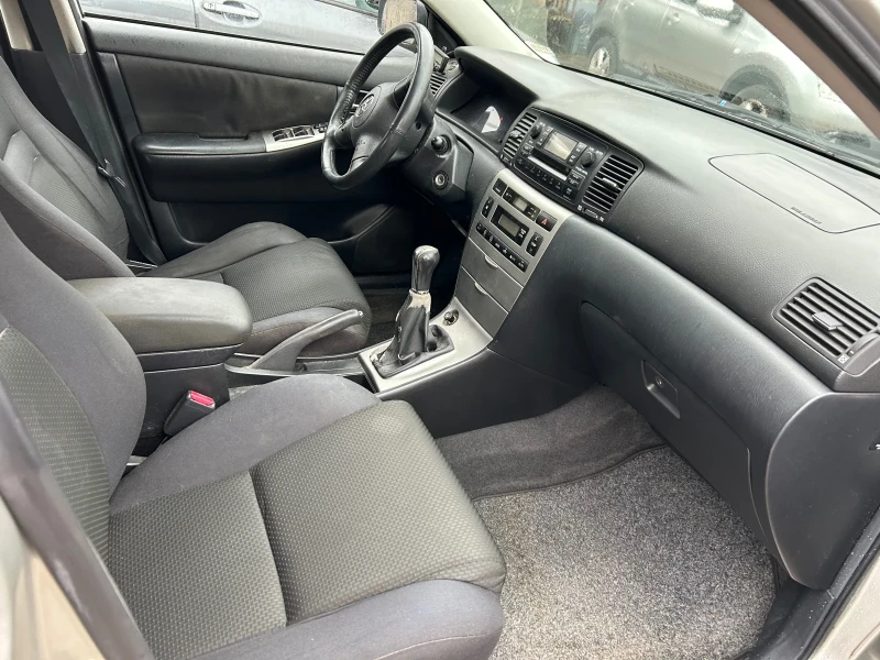Toyota Corolla 1.4 VVT-i 97 к.с. 155000 км., снимка 9 - Автомобили и джипове - 53387350