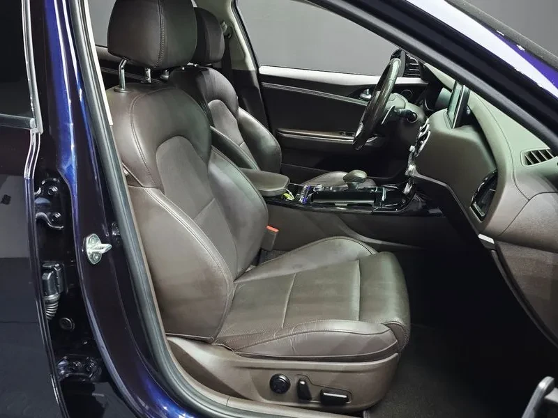 Kia Stinger 3.3 TURBO 2WD MASTERS, снимка 12 - Автомобили и джипове - 55035674