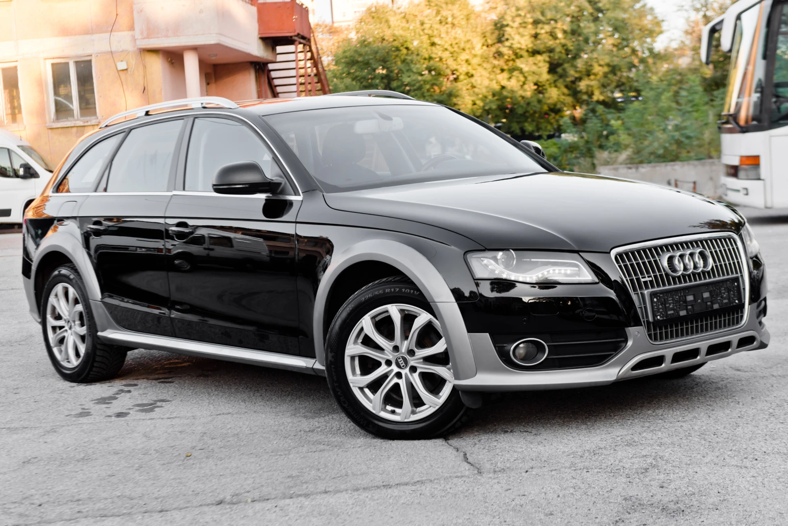 Audi A4 Allroad 2.0 TDI - ALLROALD - QUATTRO - LED, снимка 1