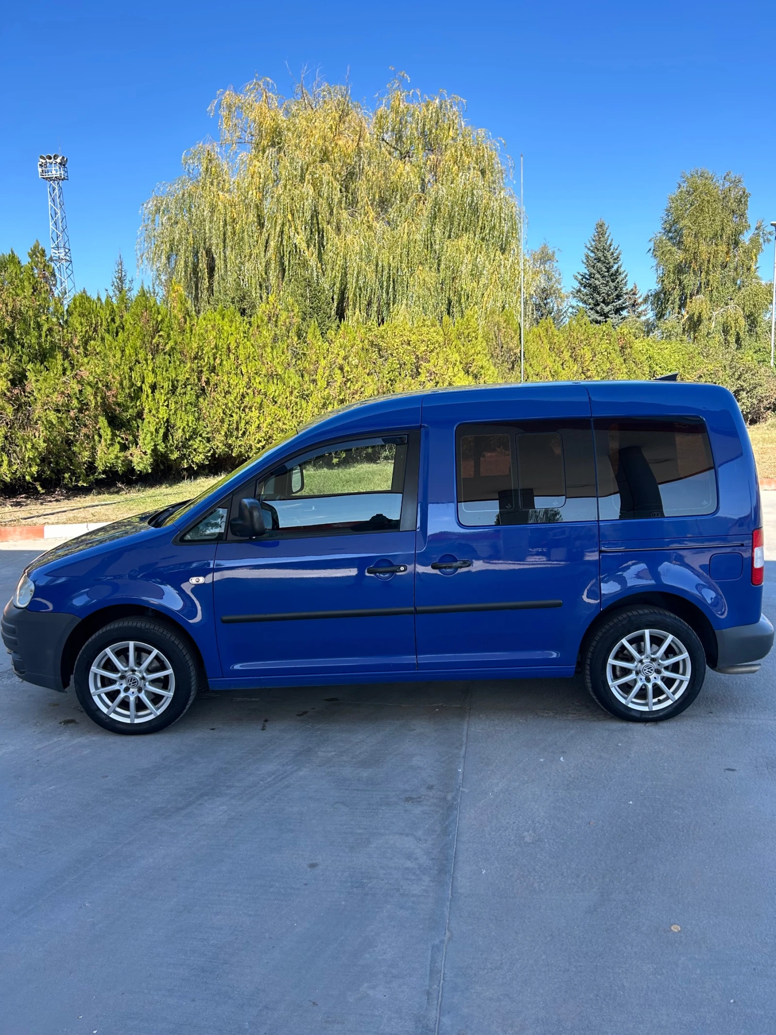 VW Caddy 2.0 GAZ - изображение 4