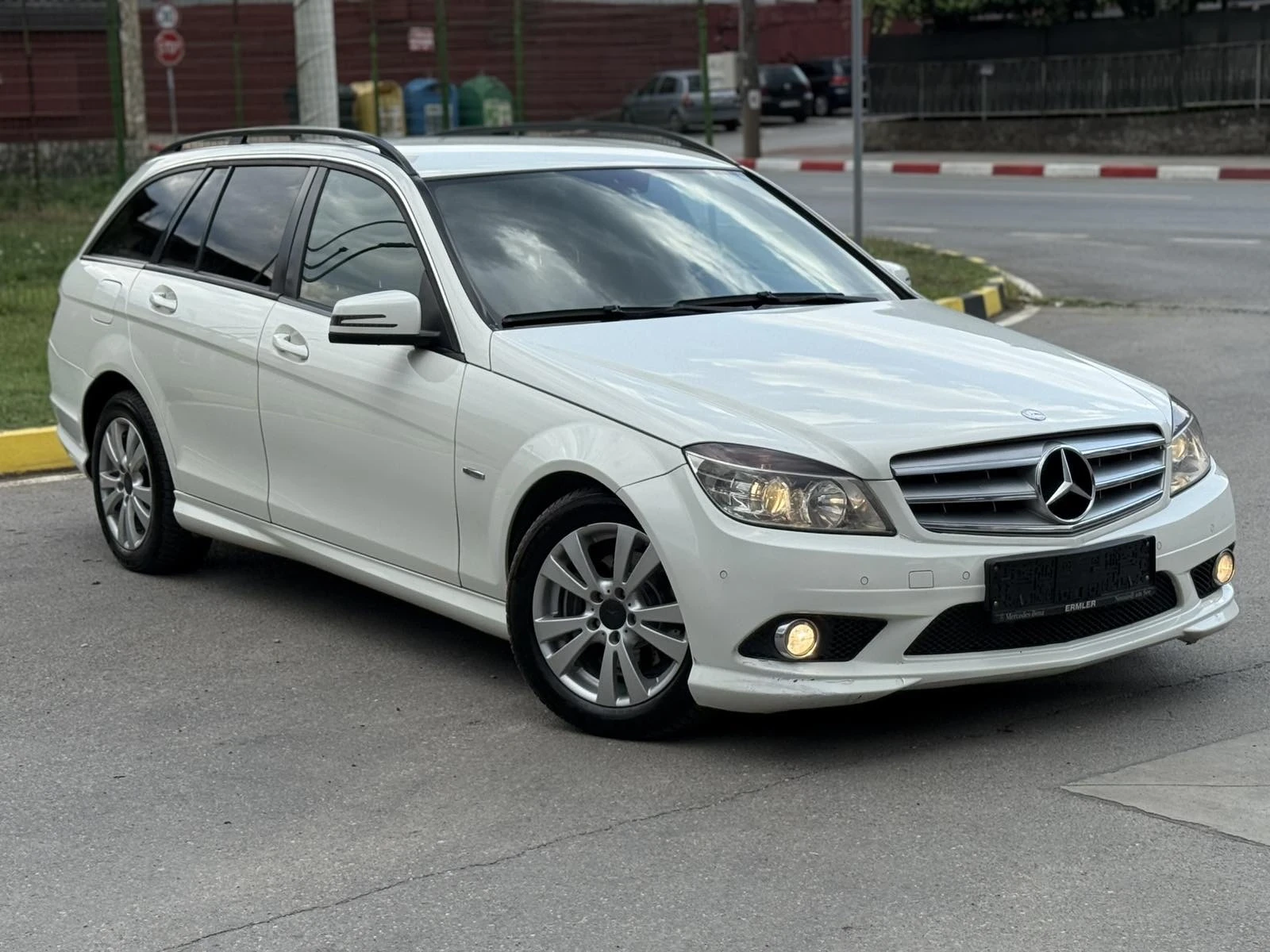 Mercedes-Benz C 220 CDI AMG* Климатроник* Автоматик - изображение 2
