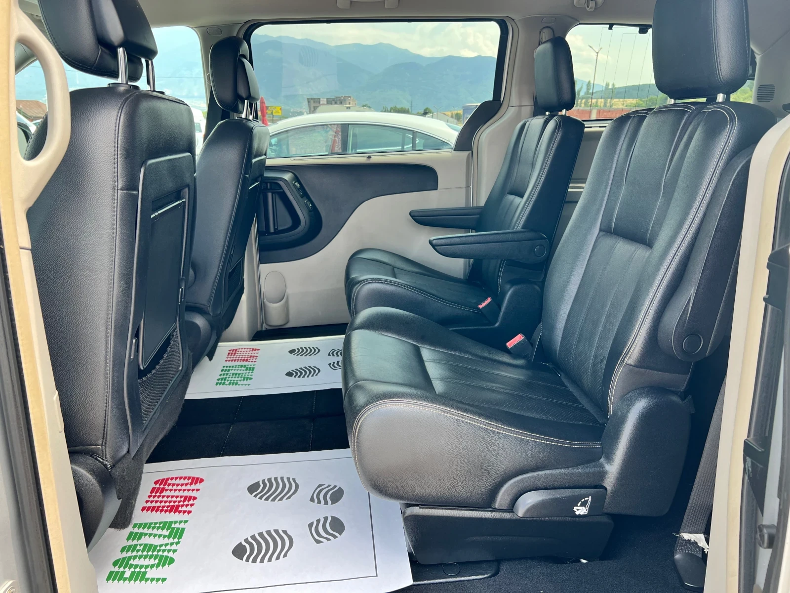 Lancia Voyager 2.8 CRDI-GOLD-7МЕСТА-КАМЕРА - изображение 10