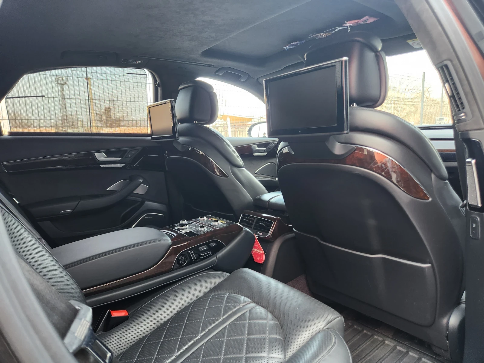 Audi A8 4.2 BI TDI 3xTV B&O FULL  - изображение 9