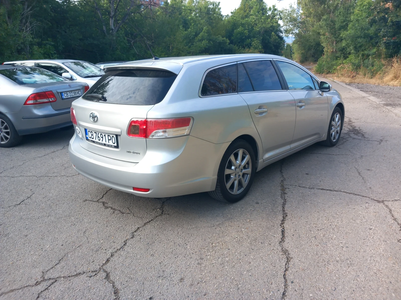 Toyota Avensis 2.0 i АВТОМАТИК - изображение 5