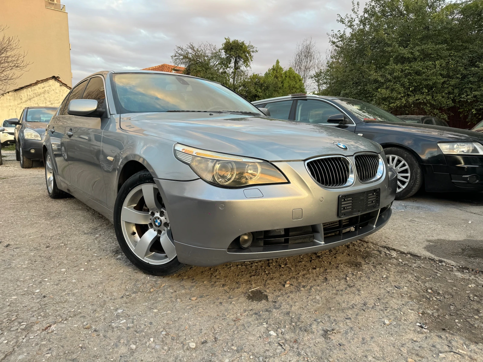 BMW 530 D 231HP AVTOMAT START STOP KOJA NAVI FUUL 2007G - изображение 2
