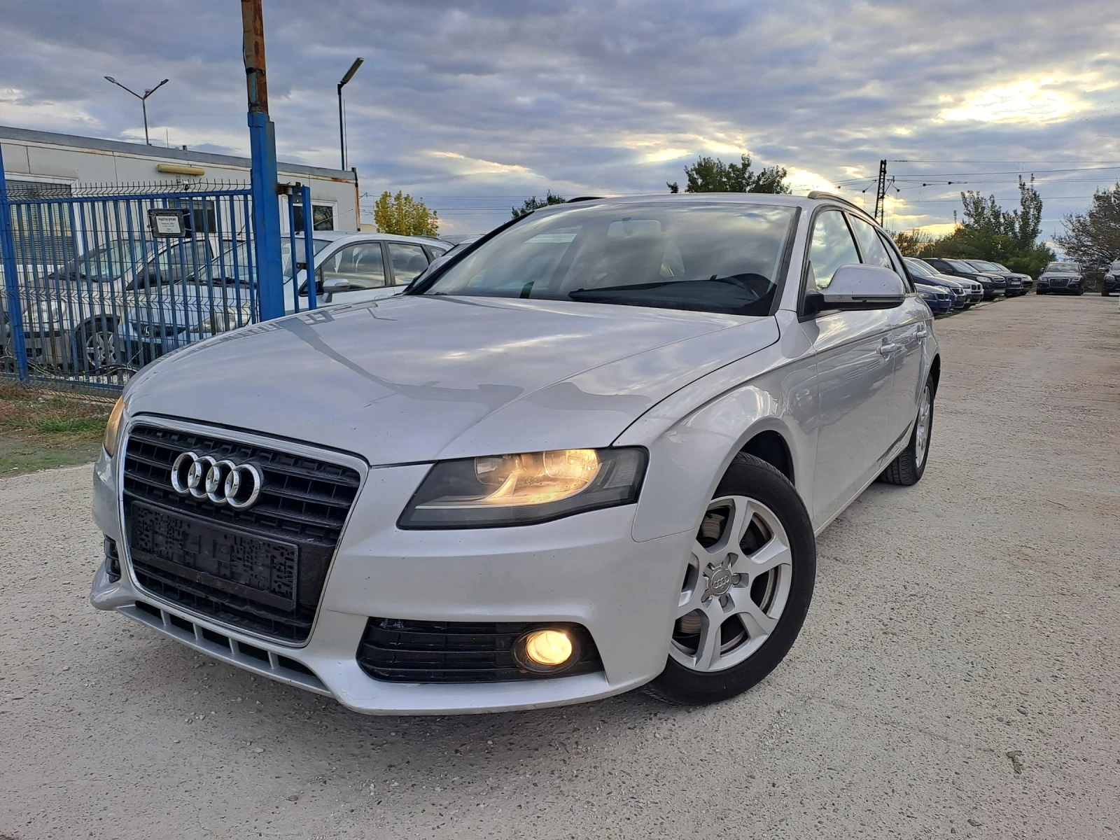 Audi A4 2.0TDI, Автоматик, Климатроник  - изображение 3