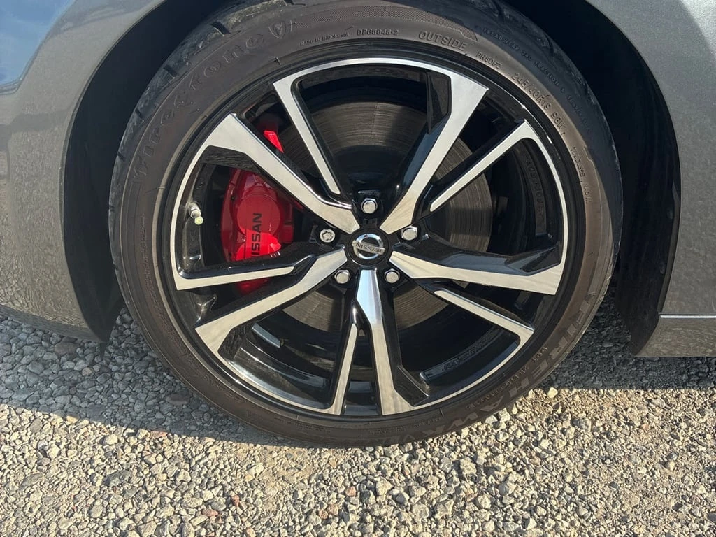 Nissan 370Z * Touring Top * CARFAX * БЕЗ ПЪРВОНАЧАЛНА ВНОСКА - изображение 9