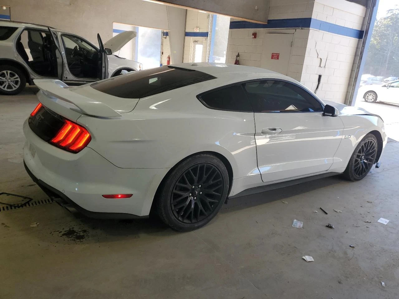 Ford Mustang GT* 5.0* V8* * * *  | Mobile.bg   6