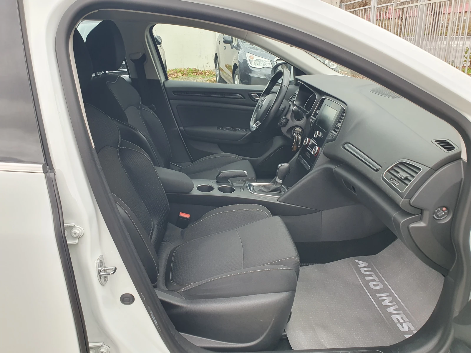 Renault Megane 1.5/110/AVTOMAT | Mobile.bg   14