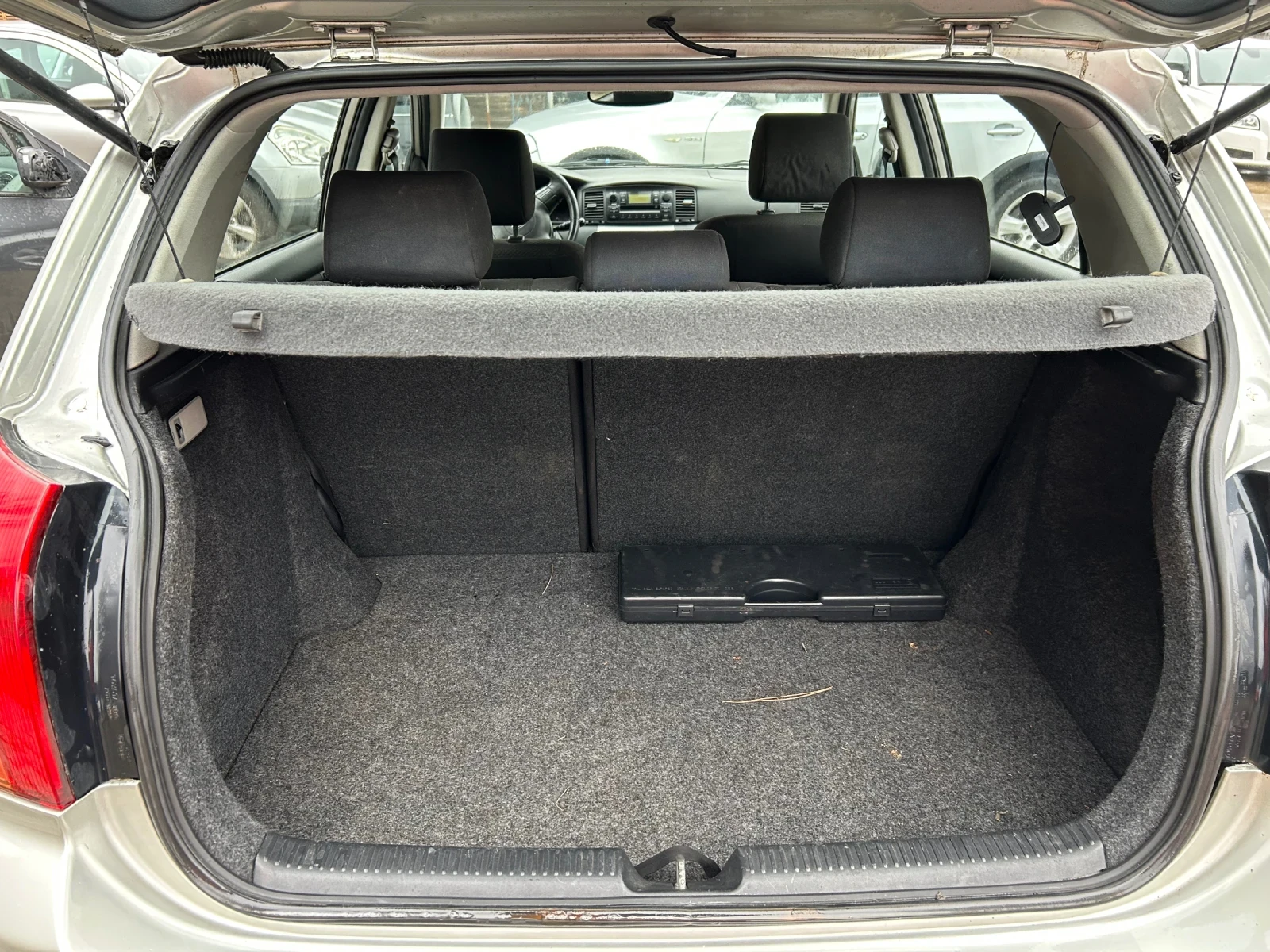 Toyota Corolla 1.4 VVT-i 97 �.�. 155000 ��. | Mobile.bg � ����������� 11