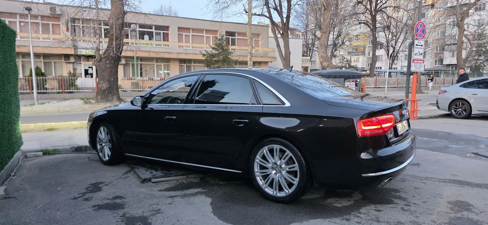 Audi A8 Audi A8L 4.2 TDI   Executive / ПОЧТИ ВСИЧКИ ЕКСТРИ, снимка 8 - Автомобили и джипове - 53876671