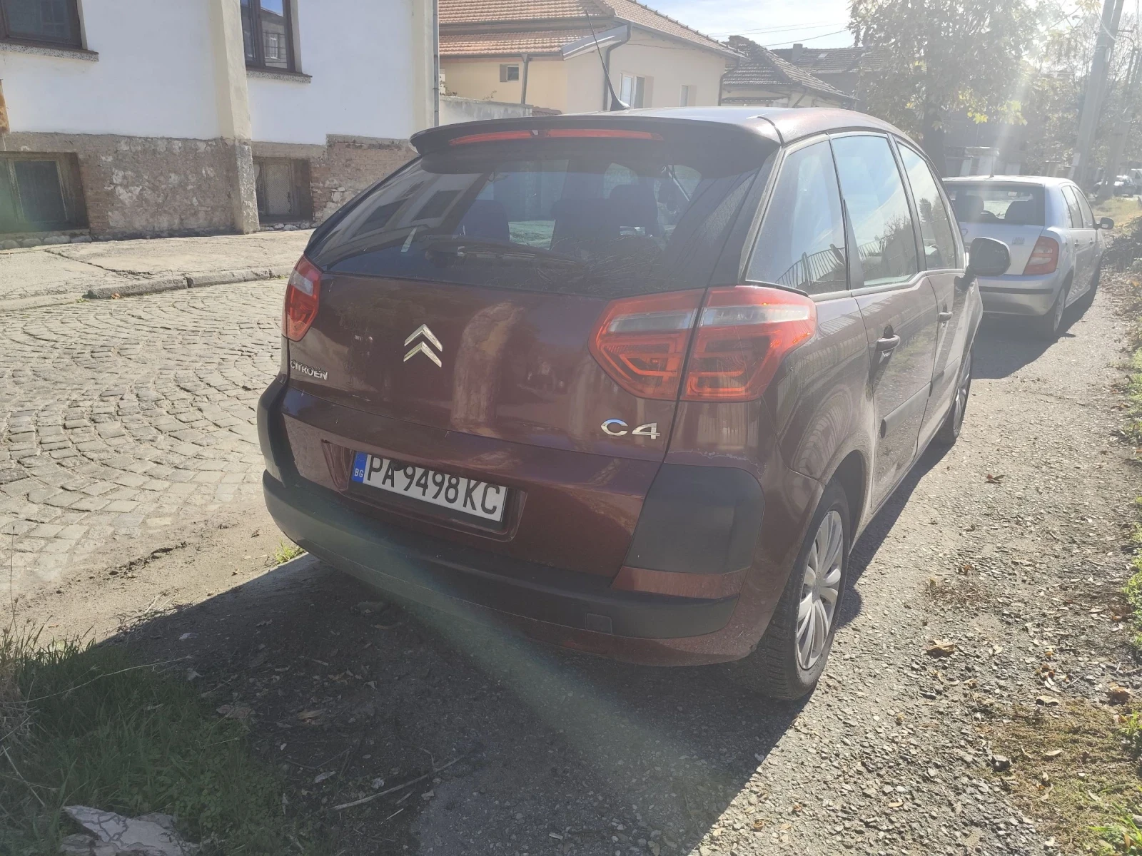 Citroen C4 Picasso 1.8 бензин, снимка 3 - Автомобили и джипове - 54095285