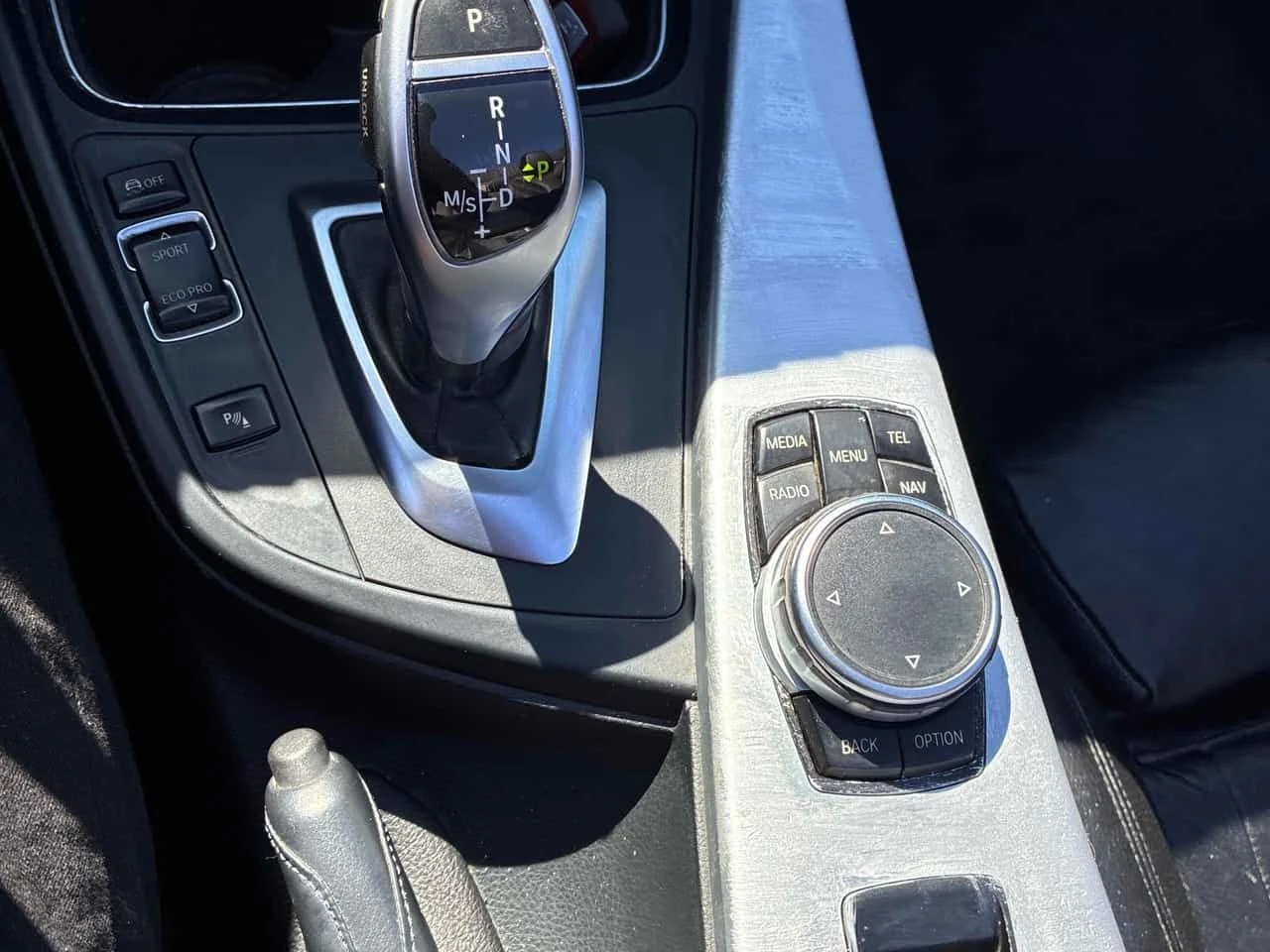 BMW 428 xDrive * CARFAX * KEYLESS * ПЕРА * КАБРИО, снимка 14 - Автомобили и джипове - 54143945