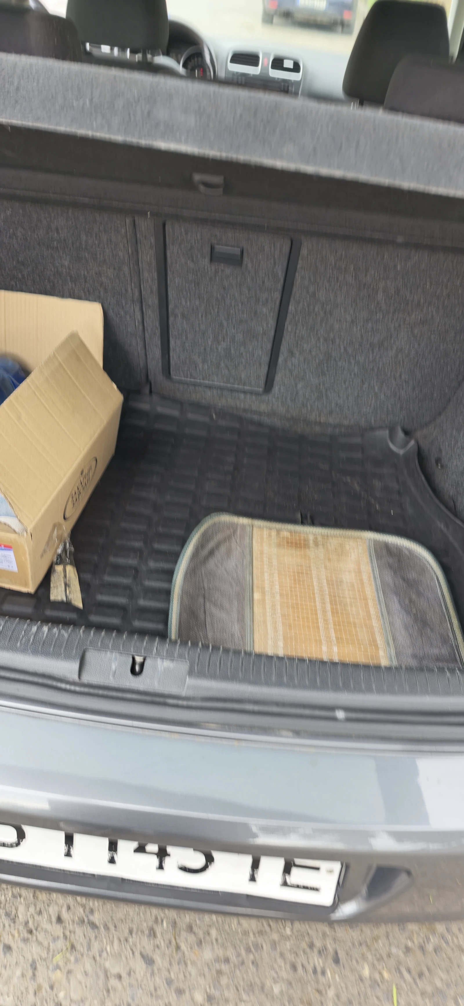 VW Golf 1.2TSI 105 к.с., снимка 5 - Автомобили и джипове - 54154183