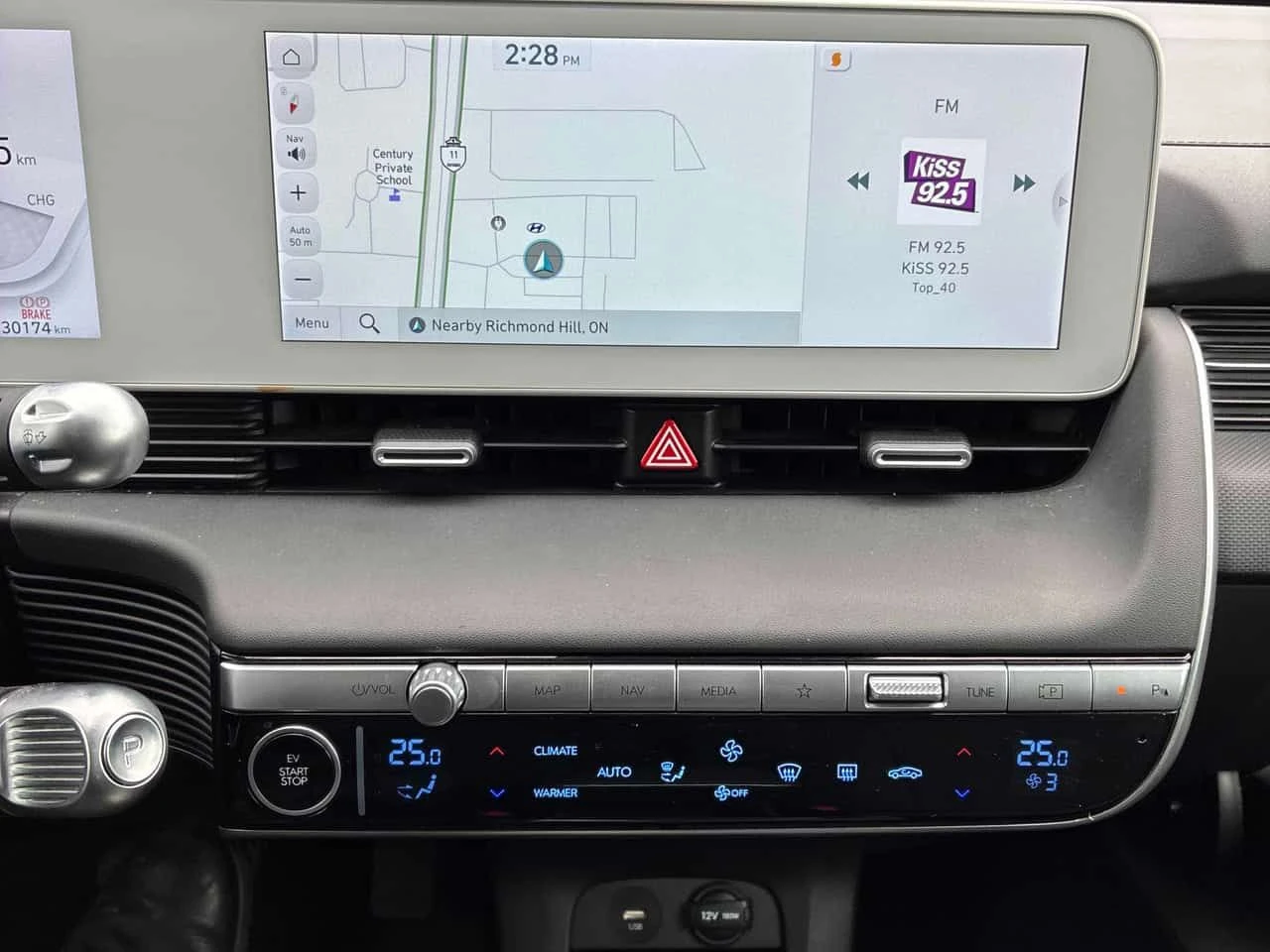 Hyundai Ioniq 5 * Preferred AWD Long Range * CARFAX * БЕЗ ПЪРВОНАЧ, снимка 9 - Автомобили и джипове - 54156286