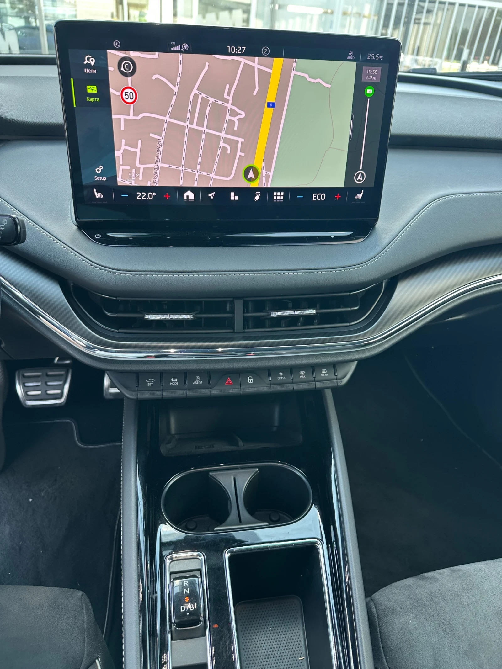 Skoda Enyaq ШВЕЙЦАРИЯ 4х4 , снимка 13 - Автомобили и джипове - 54961963
