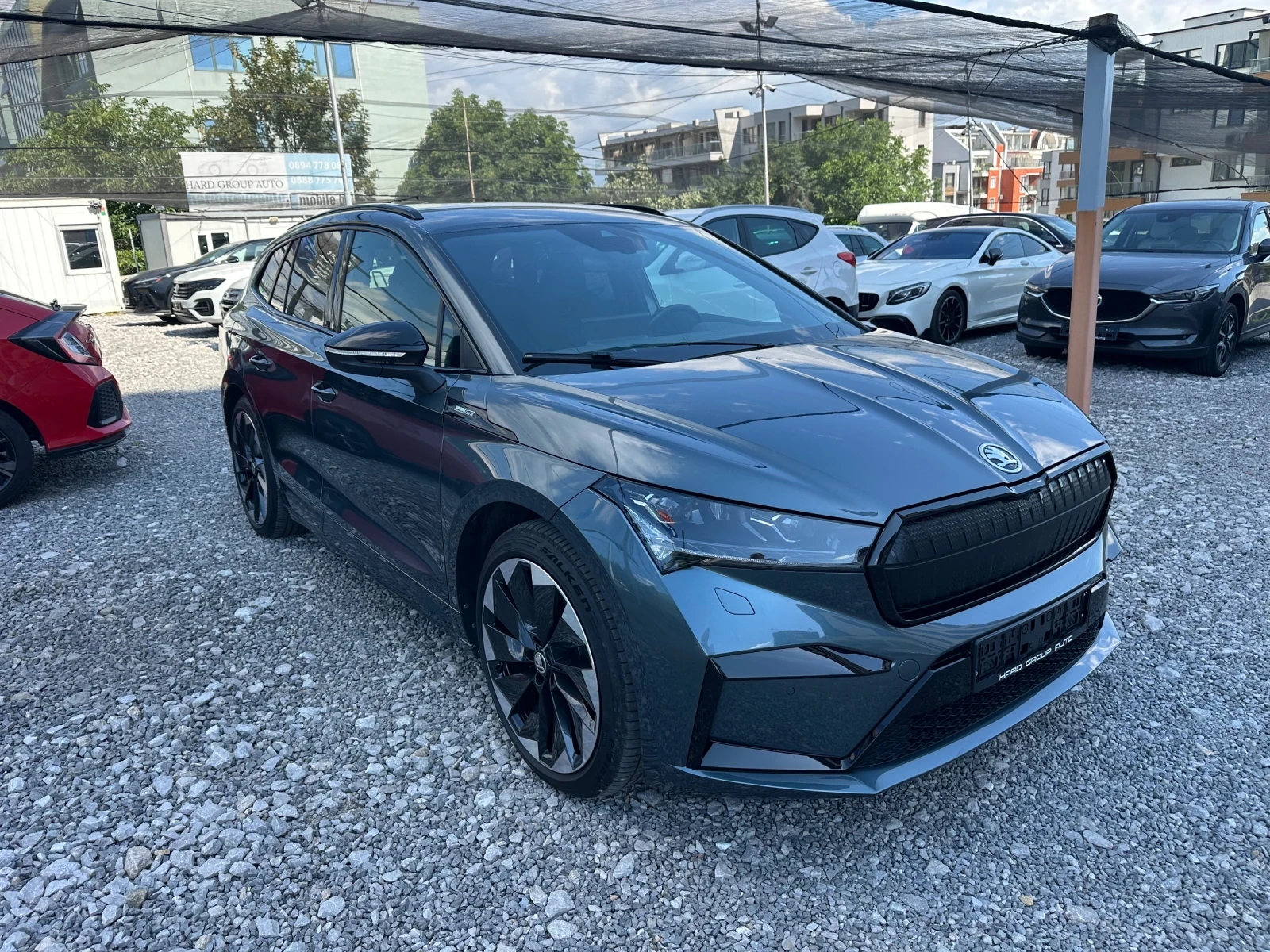 Skoda Enyaq ШВЕЙЦАРИЯ 4х4 , снимка 3 - Автомобили и джипове - 54961963