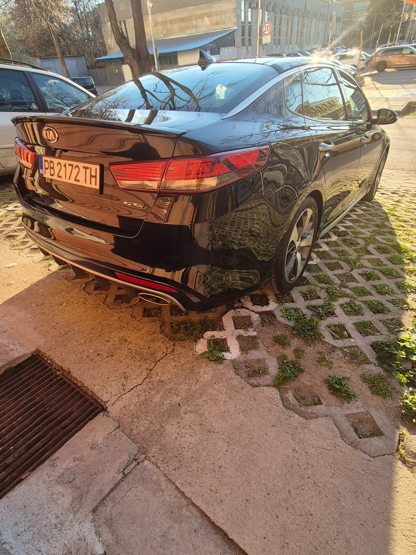 Kia Optima 1.7crdi GT Всички екстри, сменена верига, снимка 5 - Автомобили и джипове - 55063548