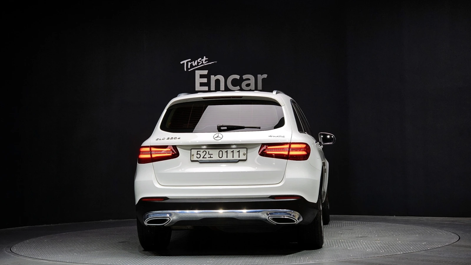 Mercedes-Benz CLC 220 GLC220d 4MATIC | MEMORY | Панорама | Ел. седалки, снимка 4 - Автомобили и джипове - 55114541