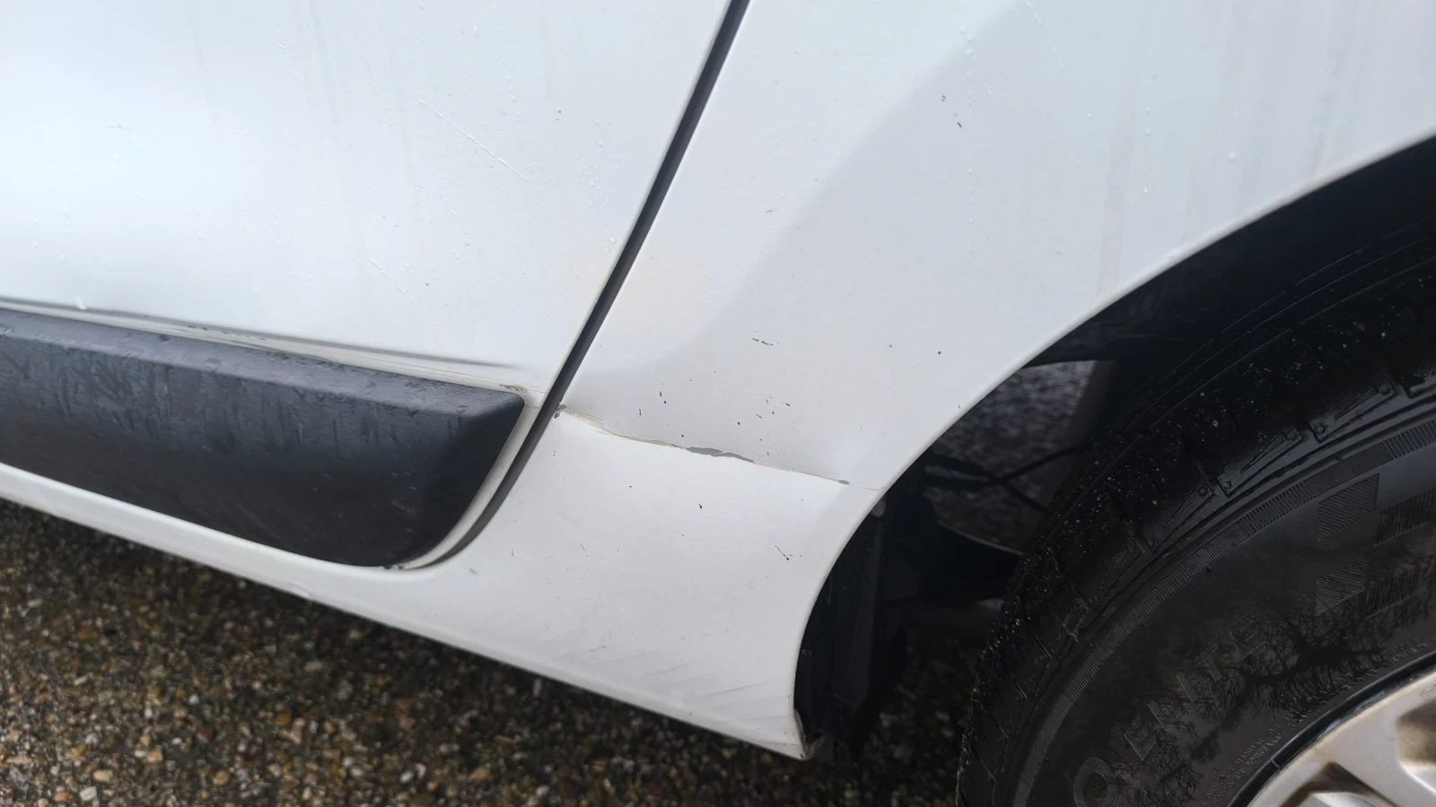 Dacia Lodgy 1.6i LPG, снимка 5 - Автомобили и джипове - 55156538