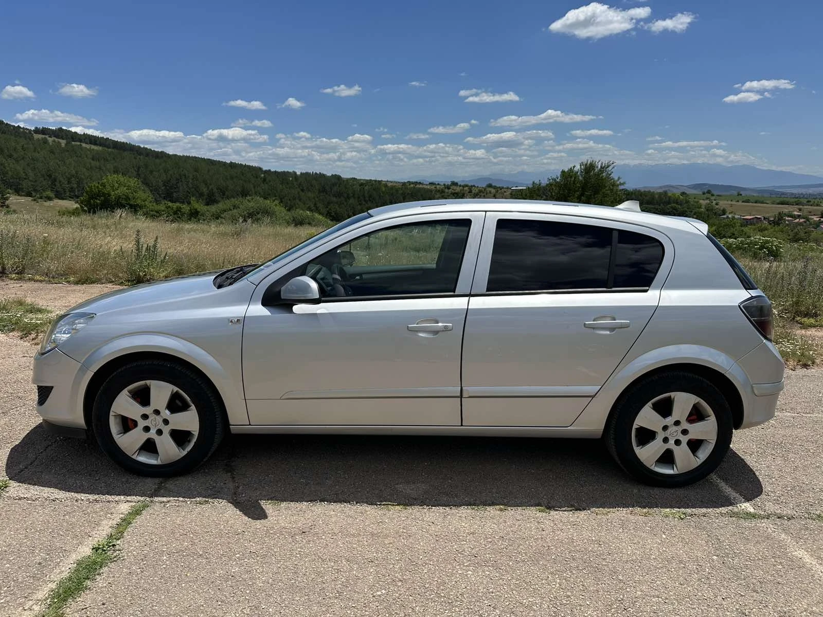 Opel Astra, снимка 4 - Автомобили и джипове - 55165828