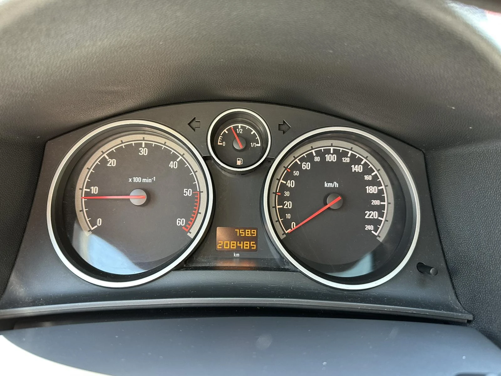 Opel Astra, снимка 17 - Автомобили и джипове - 55165828