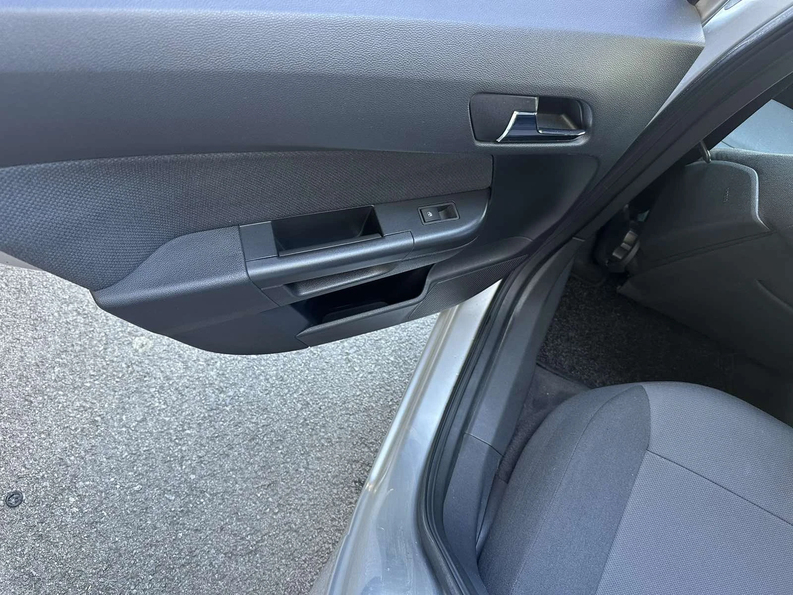 Opel Astra, снимка 13 - Автомобили и джипове - 55165828