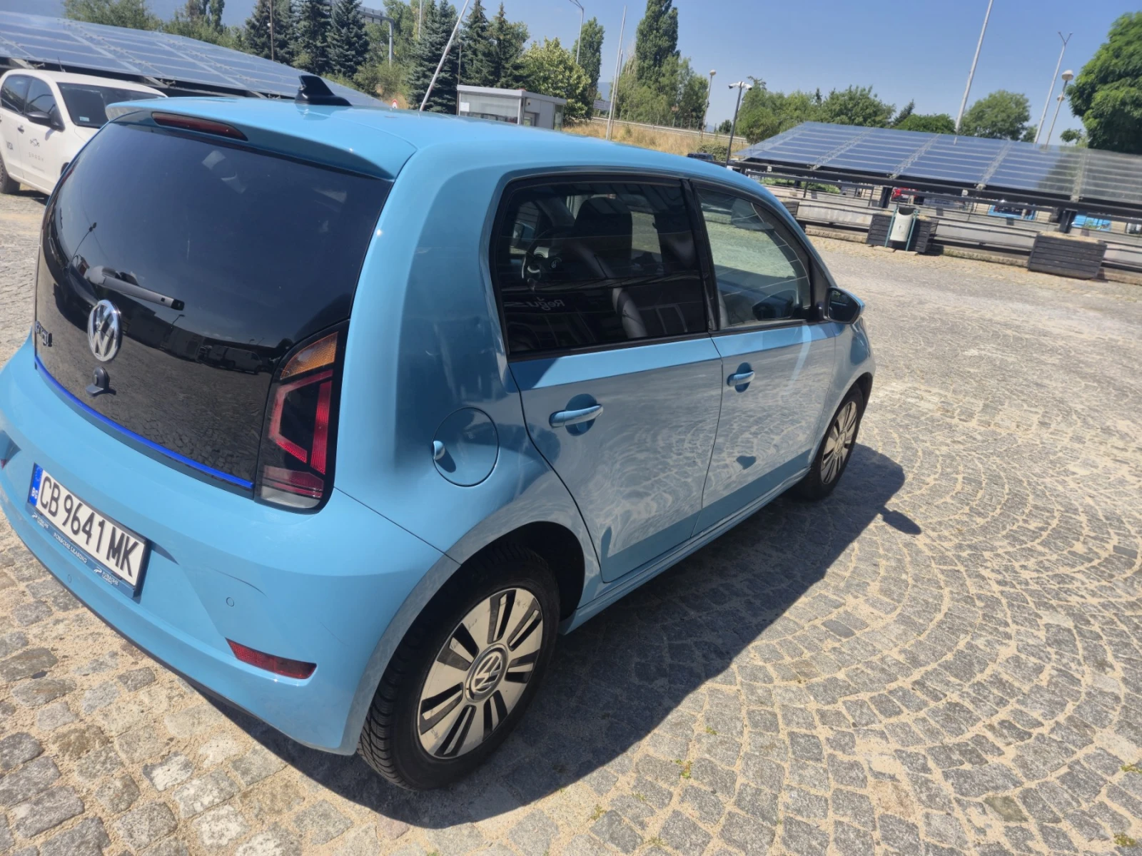 VW Up, снимка 3 - Автомобили и джипове - 55538011