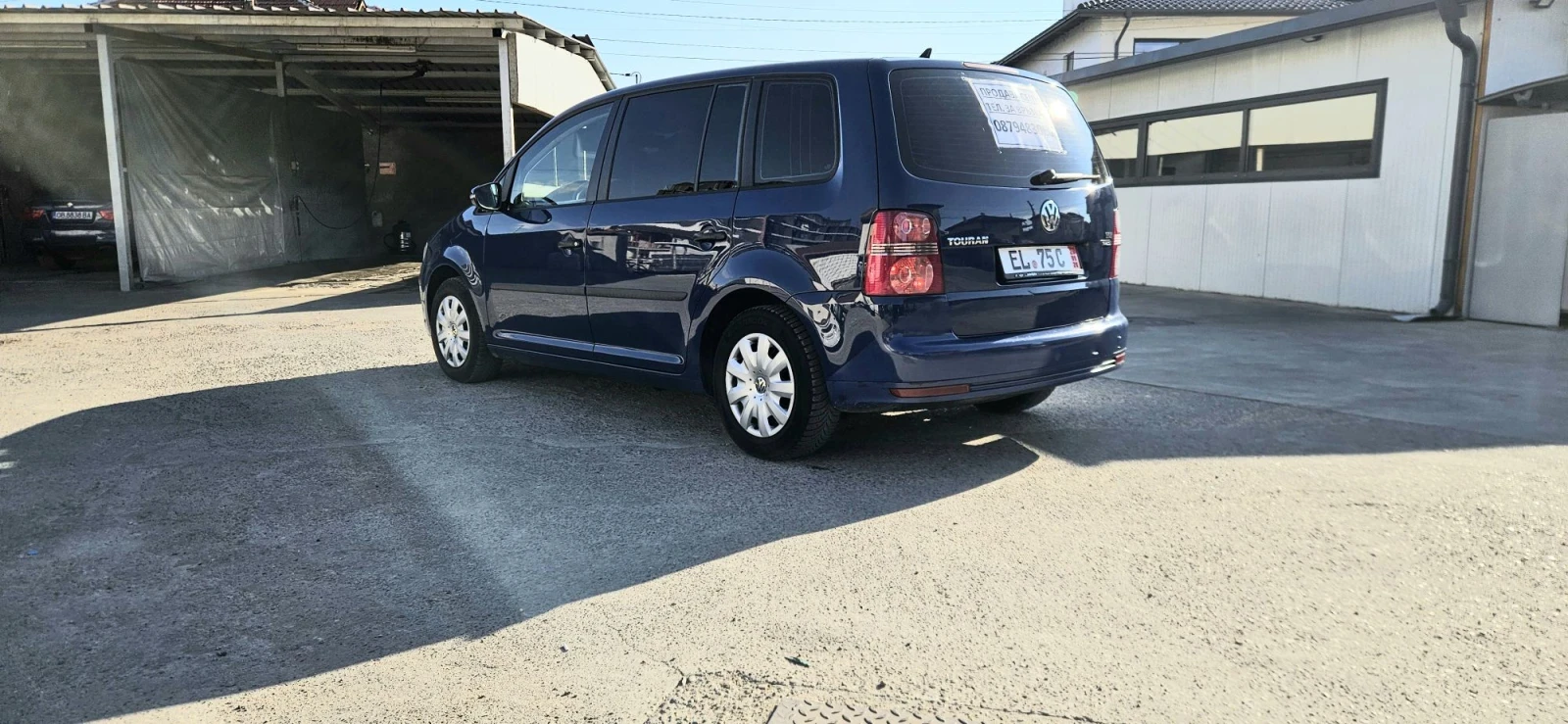 VW Touran 1.9 TDI , снимка 7 - Автомобили и джипове - 56124424