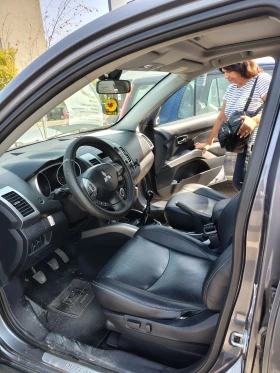 Mitsubishi Outlander 2 герация, снимка 3