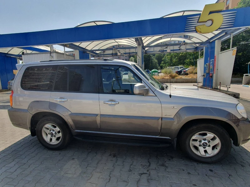 Hyundai Terracan 2.9 CRDi, снимка 5 - Автомобили и джипове - 46825668