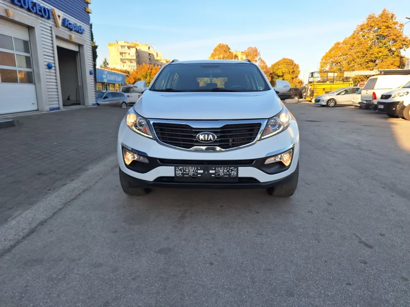 Kia Sportage 1.7d* 6ск/Лед/Топ* , снимка 2 - Автомобили и джипове - 48134114