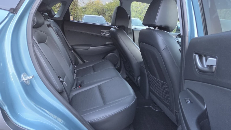 Hyundai Kona 64KWh/Теглич/SOH100%, снимка 9 - Автомобили и джипове - 52226883