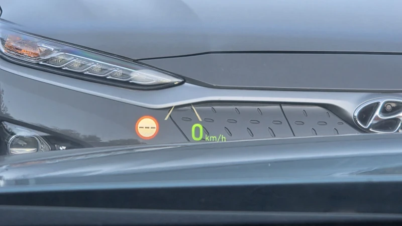 Hyundai Kona 64KWh/Теглич/SOH100%, снимка 12 - Автомобили и джипове - 52226883